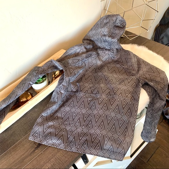 Iviva Lululemon hooded full zip jacket - Picture 4 of 6